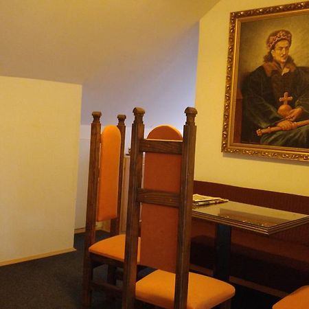 Penzion Korzo Hotel Spisska Stara Ves Buitenkant foto
