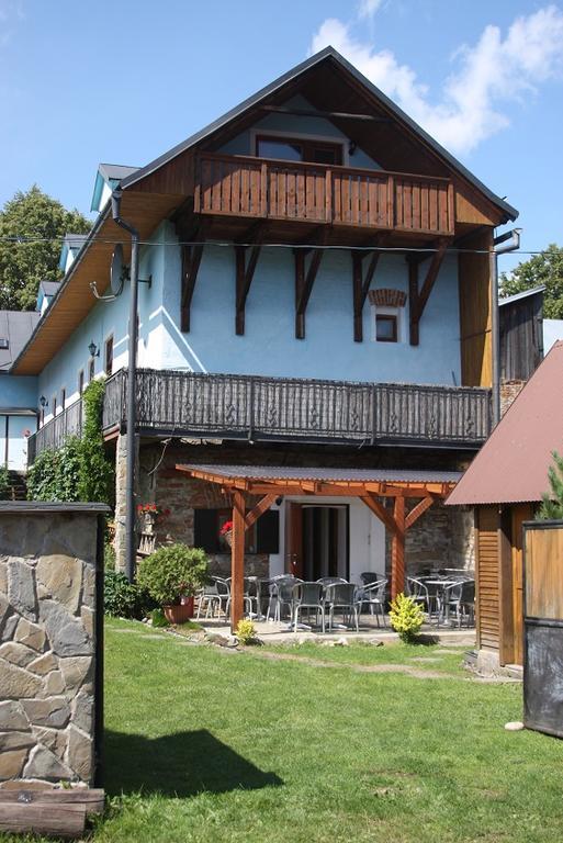 Penzion Korzo Hotel Spisska Stara Ves Buitenkant foto